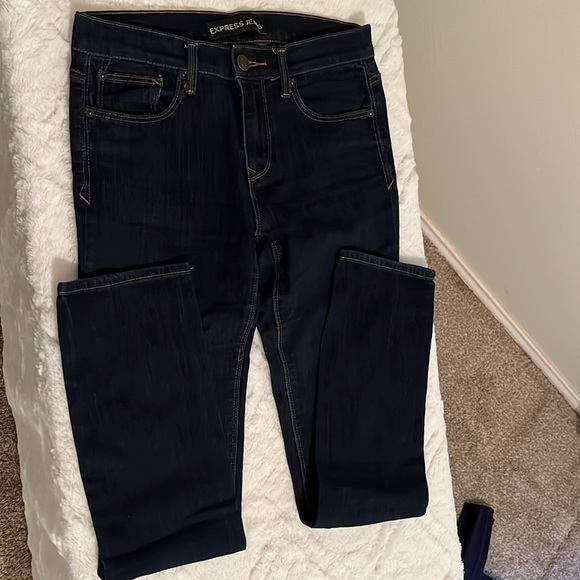 Express Jeans size 6 skinny - Picture 2 of 4